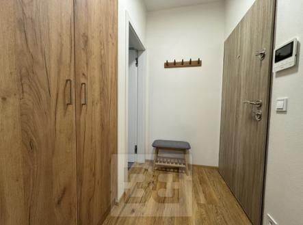 Pronájem bytu, 1+kk, 30 m²