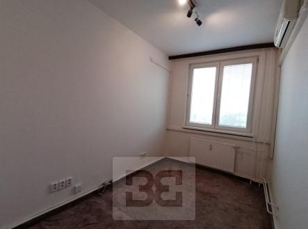 Pronájem bytu, 4+1, 87 m²
