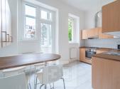 Pronájem bytu, 2+1, 79 m²