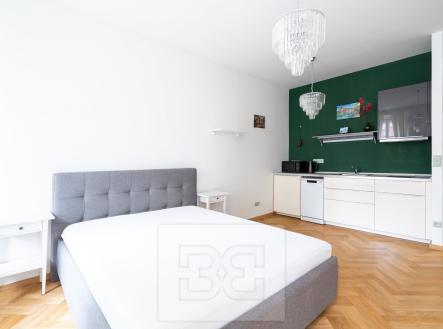 Pronájem bytu, 1+kk, 30 m²