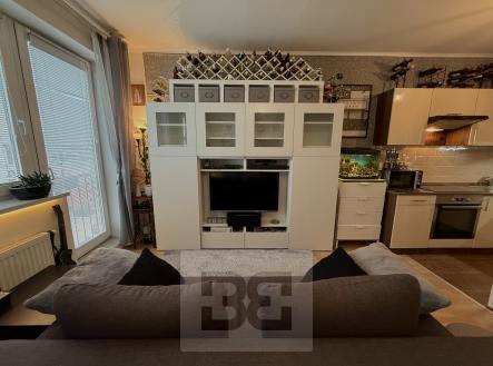 Pronájem bytu, 1+kk, 33 m²