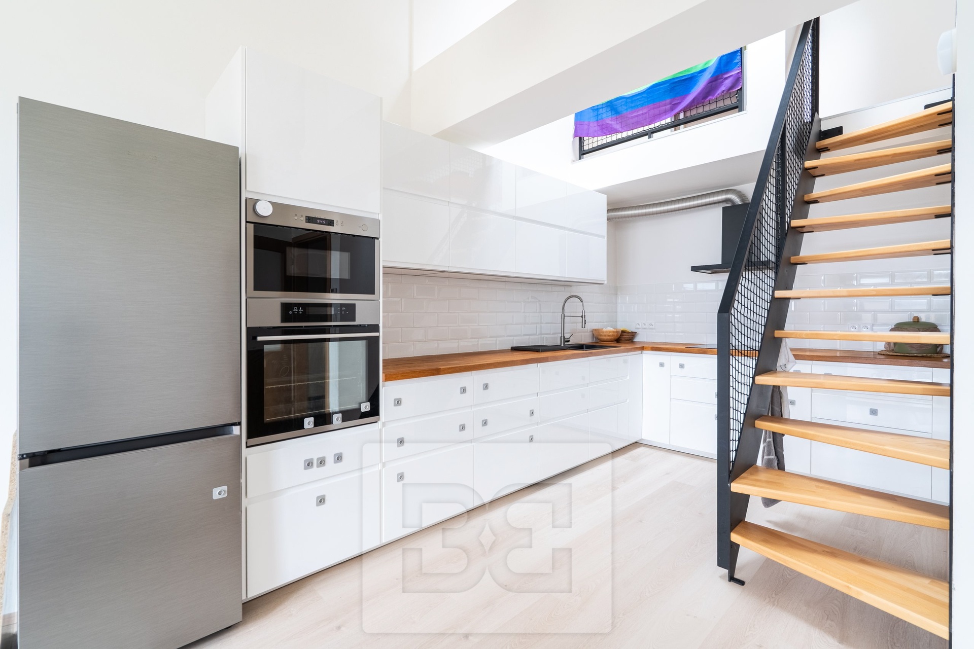 Pronájem bytu 3+kk 72 m², Chýně