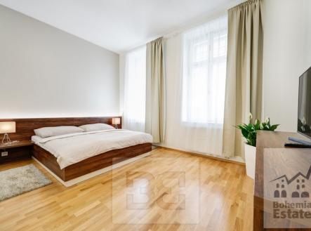 Pronájem bytu, 2+1, 70 m²