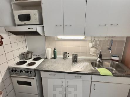 Pronájem bytu, 4+kk, 83 m²