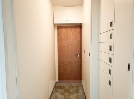 Pronájem bytu, 2+1, 85 m²