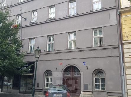 Pronájem bytu, 1+1, 37 m²