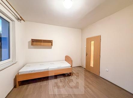 Pronájem bytu, 2+1, 56 m²