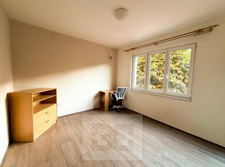 Pronájem bytu, 2+1, 56 m²