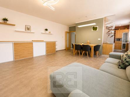 Pronájem bytu, 3+kk, 100 m²