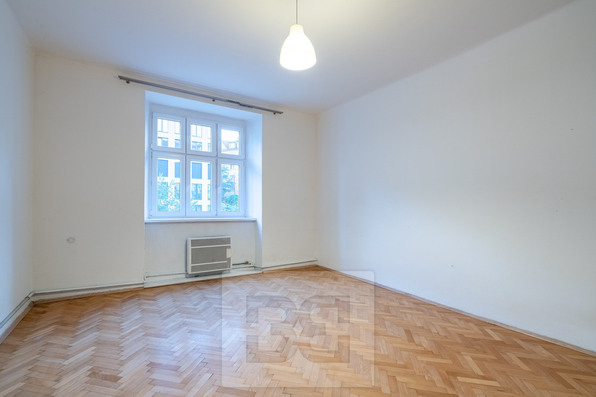Pronájem bytu 2+1 50 m², Praha - Holešovice