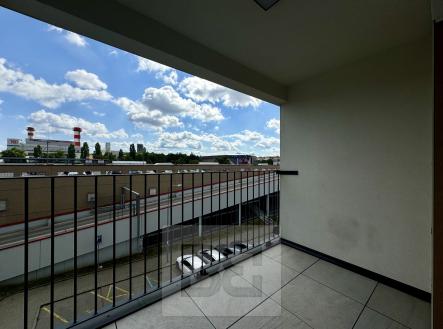 Pronájem bytu, 1+kk, 32 m²