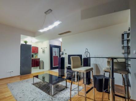 Pronájem bytu, 2+kk, 63 m²