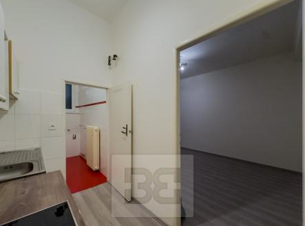 Pronájem bytu, 1+kk, 26 m²