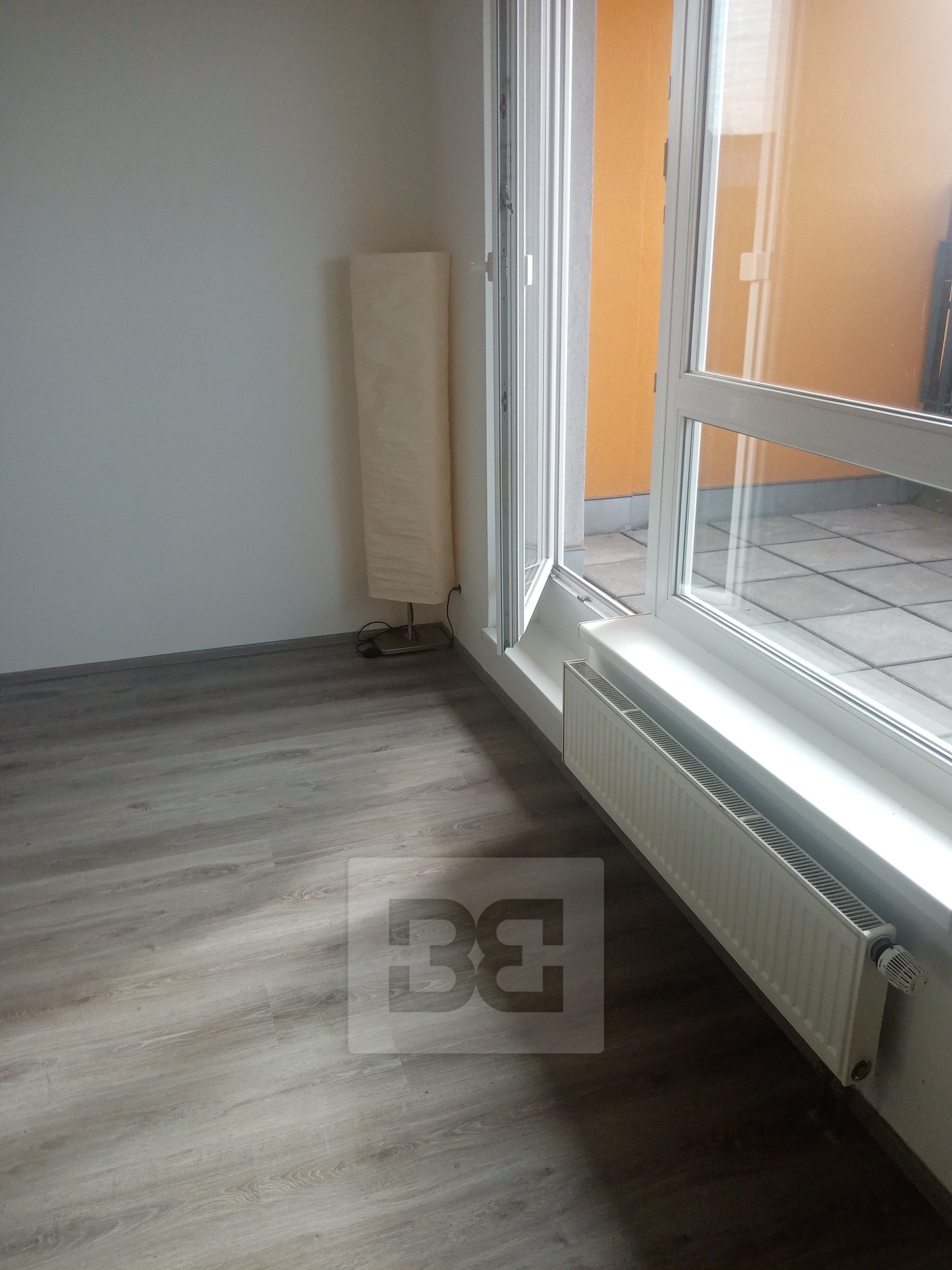 Pronájem bytu 1+kk 36 m², Praha - Vysočany
