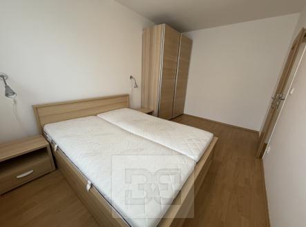 Pronájem bytu, 2+kk, 39 m²