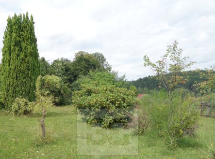 Pronájem pozemku, zahrada, 936 m²