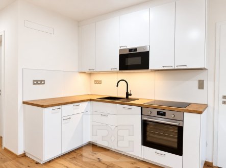 Pronájem bytu, 2+kk, 44 m²