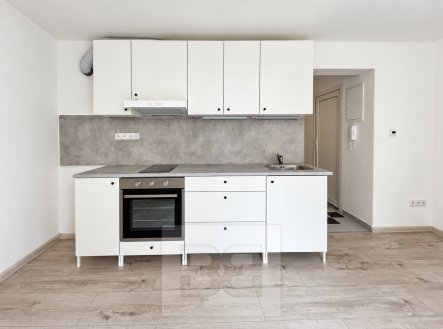 Pronájem bytu, 1+kk, 21 m²