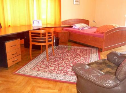 Pronájem bytu, 3+1, 25 m²