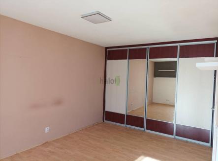 Pronájem bytu, 1+kk, 36 m²