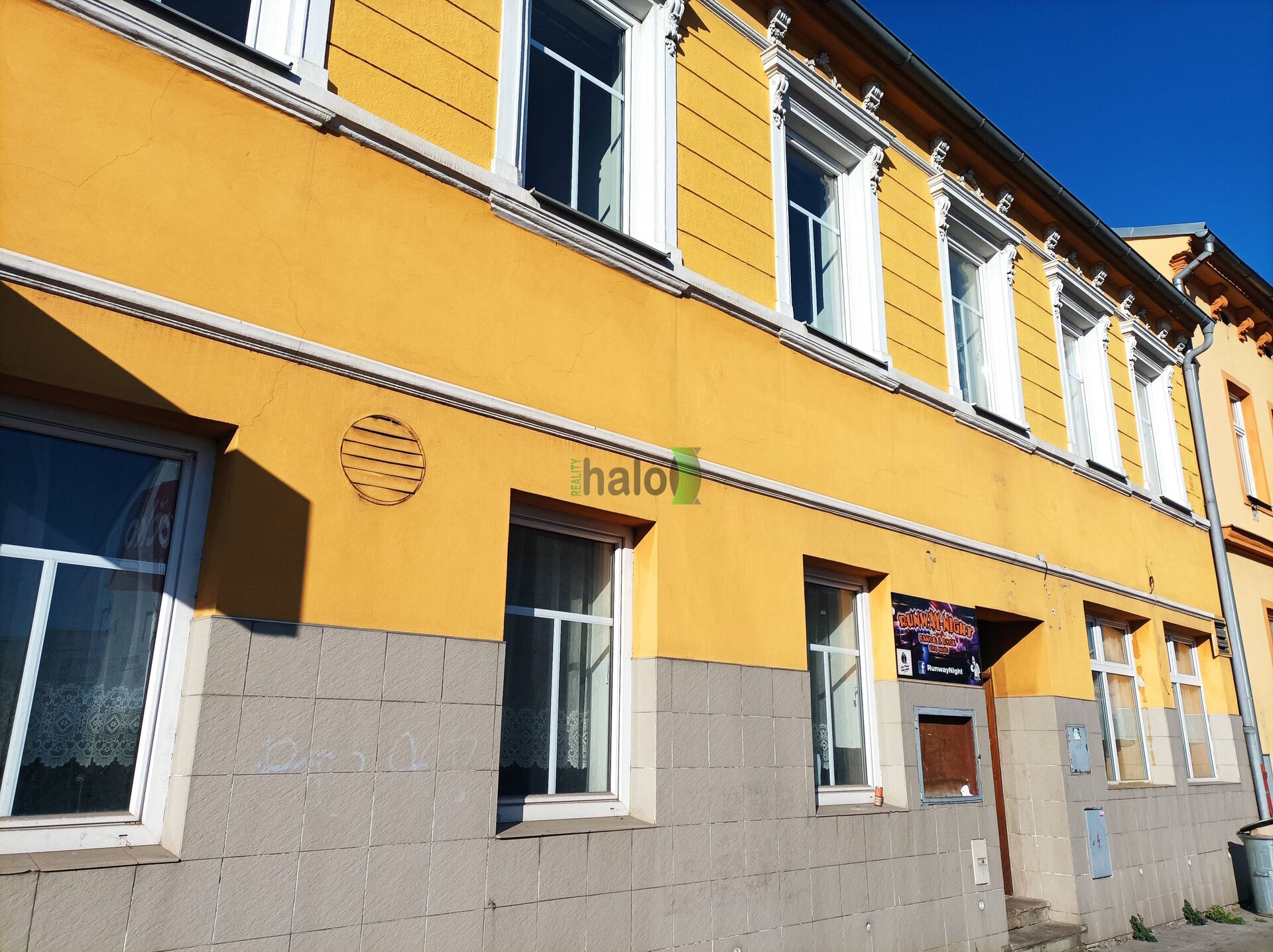 Pronájem bar České Budějovice, Novohradská v Mladém