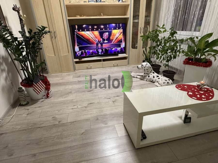 Pronájem 3+1 Volary, Sídliště Míru - plně vybavený