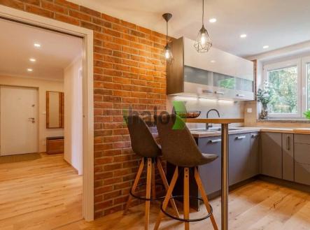 Pronájem bytu, 2+1, 65 m²