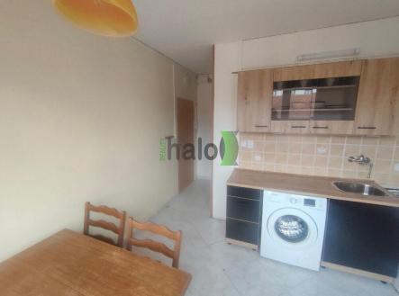 Pronájem bytu, 1+1, 38 m²