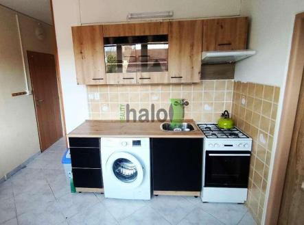 Pronájem bytu, 1+1, 38 m²