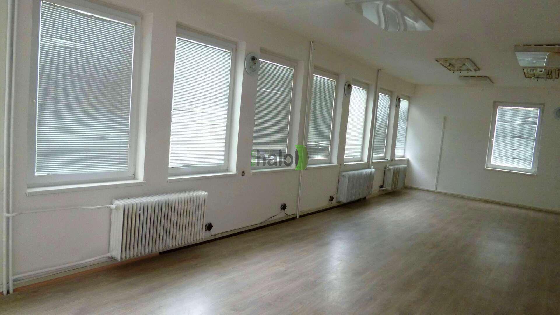 Pronájem nebytový prostor České Budějovice, Jana Čarka za vlakovým nádražím