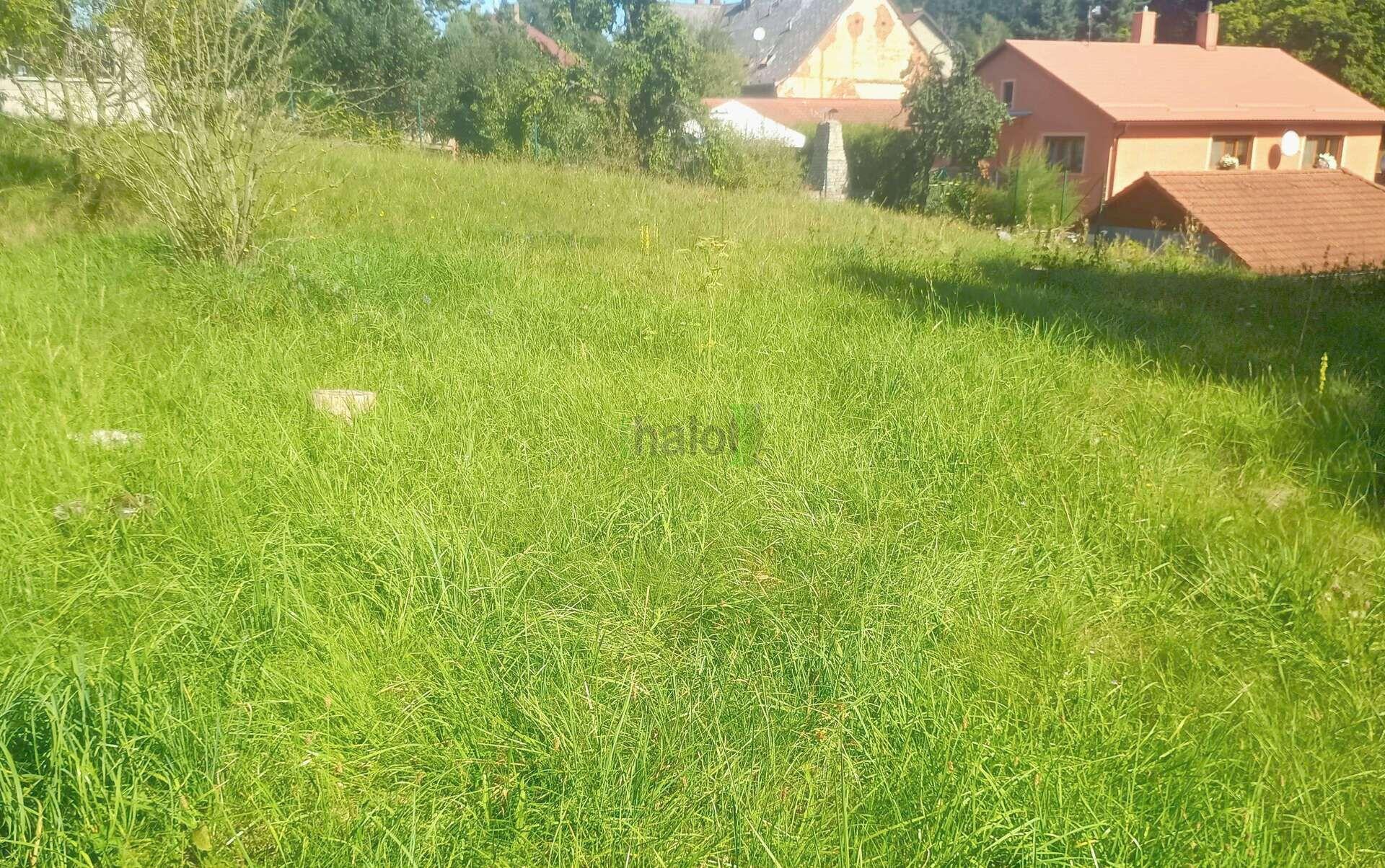 Stavební parcela Jindřichův Hradec - Lodhéřov