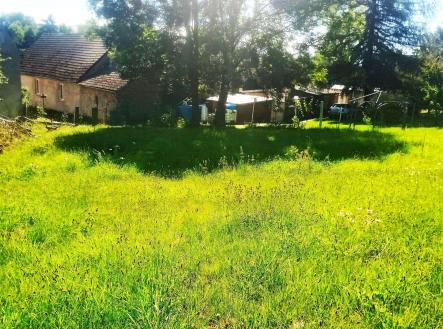 Prodej pozemku pro bydlení, 1 834 m²