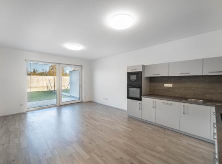 Pronájem bytu, 4+kk, 80 m²