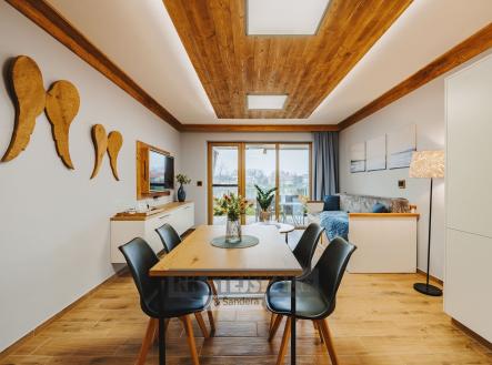 Pronájem bytu, 2+kk, 63 m²