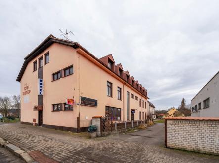 Prodej komerčního objektu, jiný, 1 104 m²