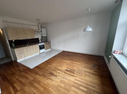 Pronájem bytu, 2+1, 71 m² obrázek