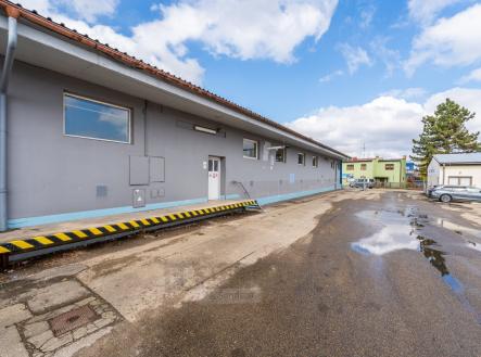 Pronájem - obchodní prostor, 50 m²