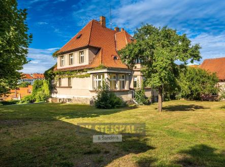 Prodej komerčního objektu, jiný, 440 m²