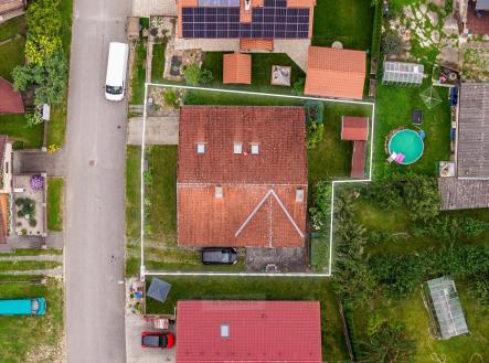 Prodej - dům/vila, 330 m²