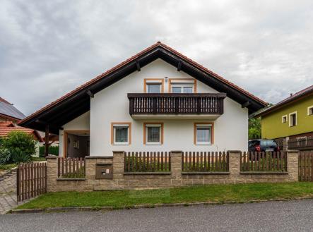 Prodej domu/vily, 330 m² obrázek