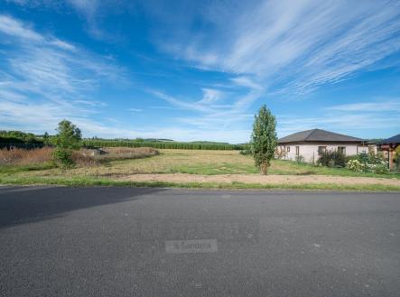 Prodej pozemku pro bydlení, 1 423 m²