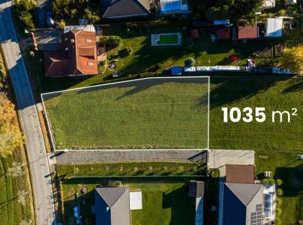 Prodej pozemku pro bydlení, 1 035 m²