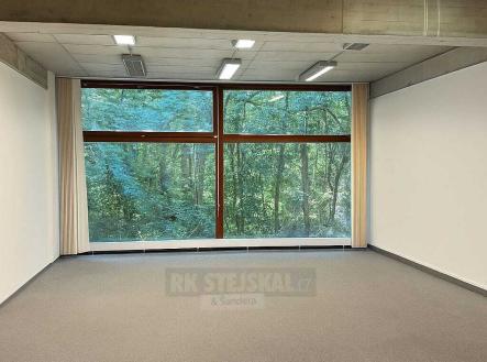 Pronájem kanceláře, 134 m²