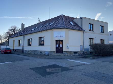 Pronájem bytu, 1+kk, 43 m²