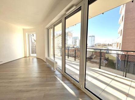 Pronájem bytu, 2+kk, 50 m²