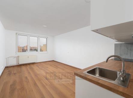 Pronájem bytu, 1+kk, 28 m²