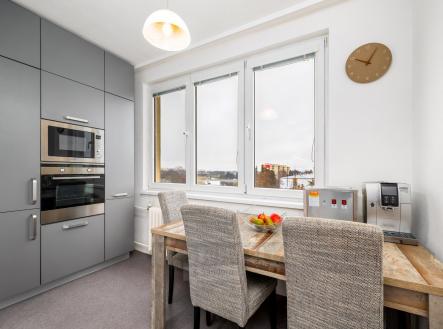 Prodej bytu, 2+1, 61 m²