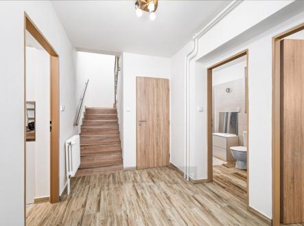 Pronájem domu/vily, 83 m²