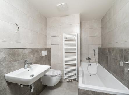 Pronájem bytu, 1+kk, 34 m²