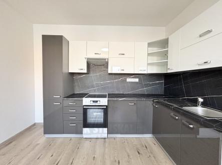 Pronájem bytu, 2+kk, 42 m²